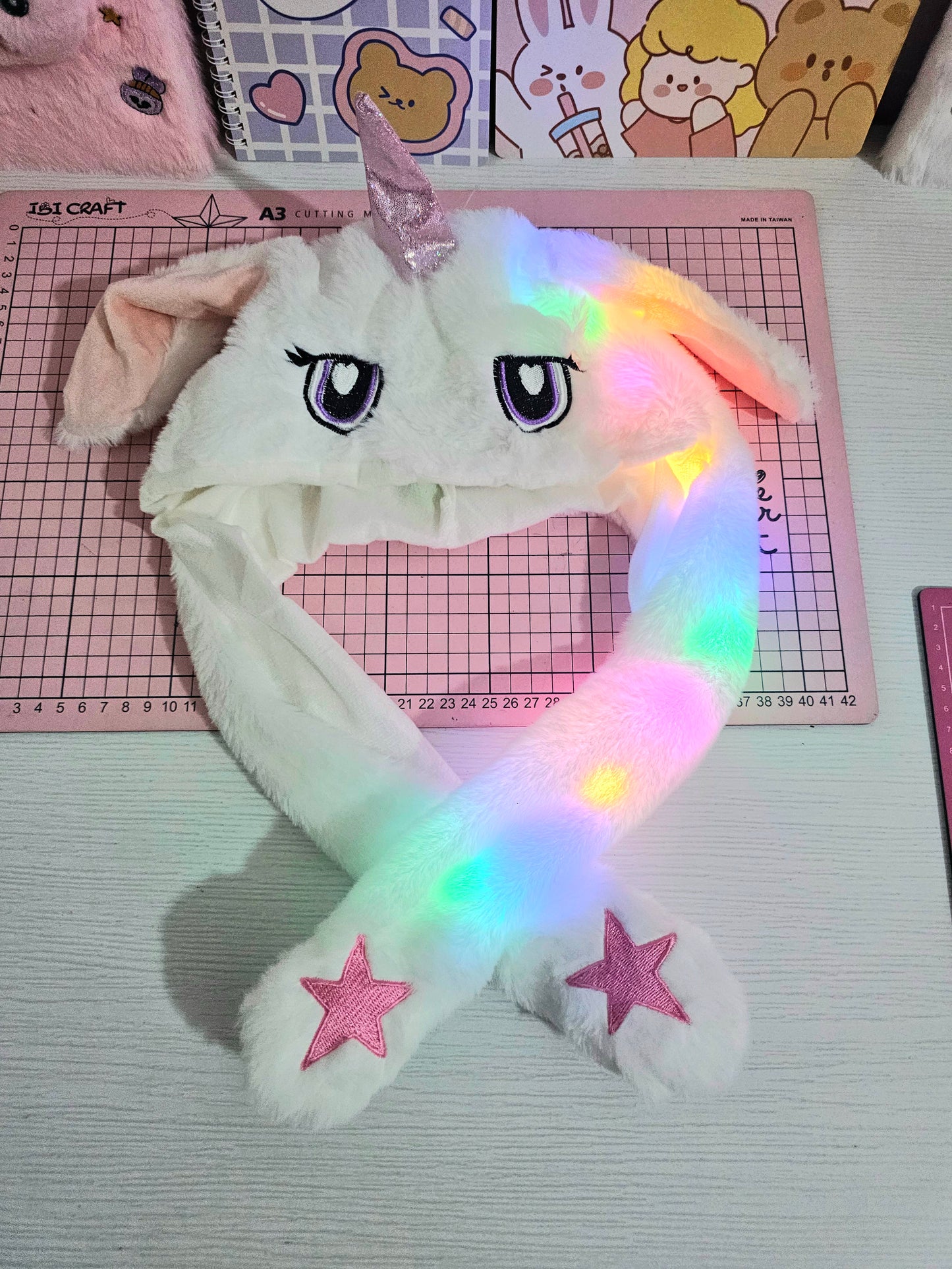 Gorro con luz y movimiento para niños